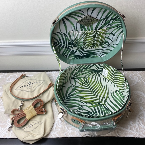 Steamline Luggage Handbags - Steamline Vintage Inspired Hat Box BRAND NEW